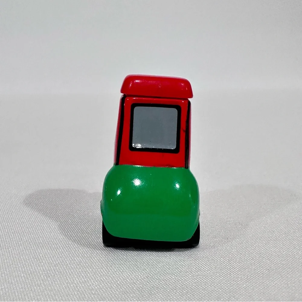 Disney Pixar Cars 2 Alex Machino Pitty Die-cast Mattel